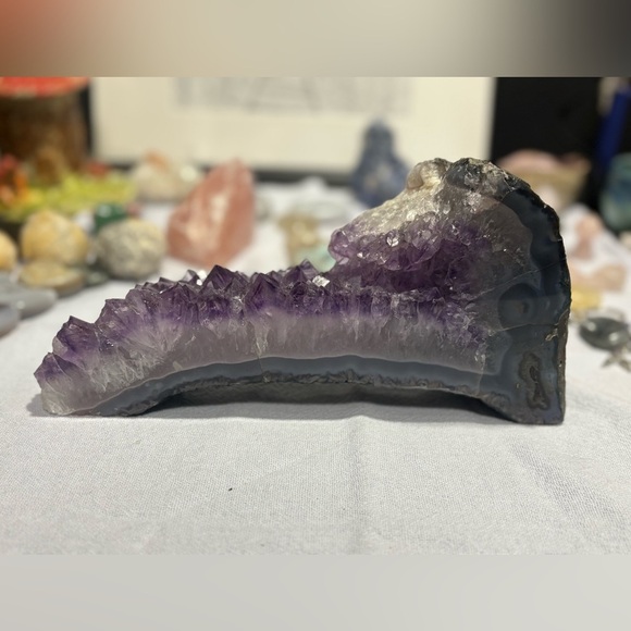 Large Amethyst Crystal chunk  beautiful crystal for decor or energy clearing - Picture 2 of 5